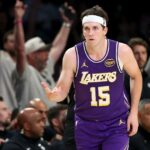 Austin Reaves bude hrať za Lakers v hre 5 proti Rockets