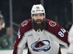 Avalanche porazila Stars, pretože Brent Burns tvorí históriu NHL: Colorado Avalanche v Dallase Stars