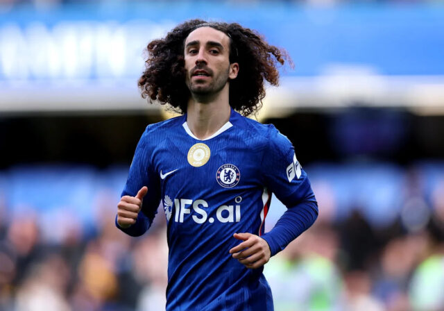 Barcelona neuvažuje o prestupe do áčka Chelsea; plánovať počítať so súčasnými opciami na kľúčovej pozícii
