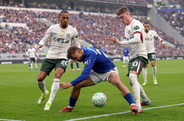 Barcelona zvažuje šokový krok pre Chelsea vpred
