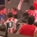 Ben White sa v tuneli zrazil s Diegom Simeonem