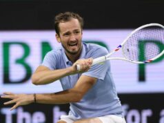 Berrettini rozdrvil Medvedeva 6-0 6-0 v historickom rozhorčenom Monte Carle Foto Kelly Defina/Getty Images