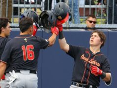 Brady Murrietta sa presadil, aby viedol oranžový luteránsky baseball k víťazstvu Brady Murrietta sa presadil, aby viedol oranžový luteránsky baseball k víťazstvu