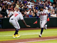 Braves zasiahli HR v 9., prázdnych Diamondbackoch MLB: Atlanta Braves v Arizona Diamondbacks