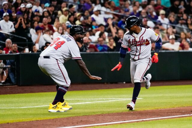 Braves zasiahli HR v 9., prázdnych Diamondbackoch MLB: Atlanta Braves v Arizona Diamondbacks