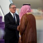 Britský premiér Keir Starmer navštívil Perzský záliv, aby podporil "krehké" americko-iránske prímerie | Americko-izraelská vojna proti Iránu