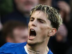 Budúcnosť Chelsea Alejandra Garnacha upadla do pochybností ako „prestup manažérskych ihrísk“ Alejandro Garnacho z Chelsea oslavuje siedmy gól svojho tímu počas štvrťfinále Emirates FA Cup medzi Chelsea a Port Vale.