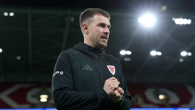 Aaron Ramsey sa pozerá