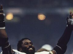 Bývalá hviezda NFL a dvojnásobný víťaz Super Bowlu Rod Martin zomrel vo veku 72 rokov: Legenda Raiders bola poctená Hrdina Raiders Super Bowl Rod Martin zomrel vo veku 72 rokov, oznámil tím