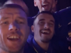 Bývalá hviezda Premier League má v nočnom klube divokú oslavu majstrovstiev sveta s rukou v praku Bývalá hviezda Premier League má v nočnom klube divokú oslavu majstrovstiev sveta s rukou v praku