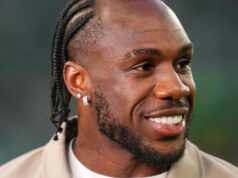 Bývalej hviezde Premier League hrozí niekoľko mesiacov po hororovej nehode zákaz šoférovania za prekročenie rýchlosti | Futbal | Šport Bývalej hviezde Premier League hrozí niekoľko mesiacov po hororovej nehode zákaz šoférovania za prekročenie rýchlosti | Futbal | Šport