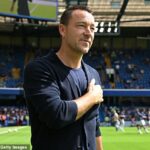 Legenda Chelsea John Terry podporil výzvu na zákaz „cudzincov požadujúcich výhody“