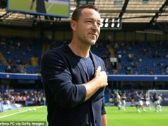 Bývalý kapitán Anglicka John Terry žiada zákaz „cudzincov požadujúcich výhody“ v novom prejave podpory pre Restore Britain Legenda Chelsea John Terry podporil výzvu na zákaz „cudzincov požadujúcich výhody“