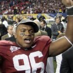 Bývalý líder z Alabamy obvinený z vydávania sa za hráčov NFL za pôžičky