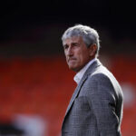 Bývalý manažér Barcelony si spomína na Piqueho neslávne známy cyklistický kúsok – „Uvedomujete si, že sme mali dvoch stredných obrancov?“