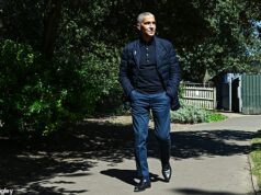 Bývalý obranca Tottenhamu Chris Hughton (67) odhalil diagnózu rakoviny prostaty Rakovina Chrisa Hughtona bola zistená skoro a operácia na odstránenie prostaty bola úspešná