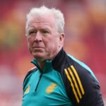 BRENTFORD, ANGLICKO - 27. MÁJ: Steve McClaren manažér / hlavný tréner Jamajky počas zápasu The Unity Cup medzi Jamajkou a Trinidadom & Tobago na Gtech Community Stadium 27. mája 2025 v Brentforde v Anglicku. (Foto Catherine Ivill - AMA/Getty Images)