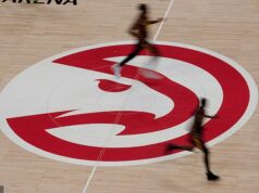 Bývalý výkonný riaditeľ NBA bol odsúdený na tri roky väzenia za „sprenesenie 3,7 milióna dolárov z tímových peňazí“ Bývalý výkonný riaditeľ Hawks bol odsúdený na 3 roky väzenia za spreneveru finančných prostriedkov