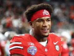 Caleb Downs pripisuje zásluhy armádneho veterána pred draftom NFL Caleb Downs pripisuje zásluhy armádneho veterána pred draftom NFL