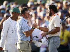Cameron Young odhaľuje mrazivý krok Roryho McIlroya počas ich nepríjemného posledného kola The Masters Rory McIlroy podáva ruku Cameronovi Youngovi po víťazstve na Masters v Auguste National