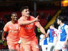 Čas na párty pre Sky Blues Franka Lamparda! Coventry City ukončilo 25-ročné exil v Premier League remízou 1:1 na ihrisku Blackburnu po dramatickom neskorom vyrovnaní Čas na párty pre Sky Blues Franka Lamparda! Coventry City ukončilo 25-ročné exil v Premier League remízou 1:1 na ihrisku Blackburnu po dramatickom neskorom vyrovnaní