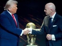 Cena mieru pre Trumpa si robí výsmech z politiky FIFA v oblasti ľudských práv: Austrálsky stredopoliar Irvine lightbox-info