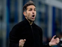 Cesc Fabregas poslal Chelsea jasný odkaz, keď bol Liam Rosenior vyhodený – „Najväčší sen“ Cesc Fabregas Hlavný tréner Como 1907 kričí počas druhého zápasu semifinále Serie Coppa Italia medzi FC Internazionale a Como 1907 na Stadio Giuseppe Meazza 21. apríla 2026 v Miláne v Taliansku (Foto Giuseppe Maffia/NurPhoto)