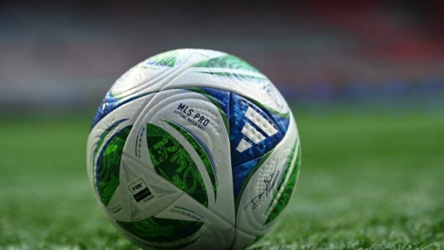 Charlotte FC podpisuje 19-ročného F Rodolfa Aloka
