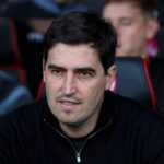 Čas Liama ​​Roseniora v Chelsea vypršal a nechali ho hľadať iného manažéra