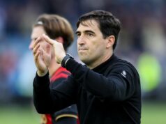 Chelsea sníva o zostave Andoniho Iraolu na sezónu 2026/27 po kľúčovom stretnutí a príchode anglickej hviezdy za 75 miliónov libier Hlavný tréner Andoni Iraola z Bournemouthu po remíze 2:2 počas zápasu Premier League medzi Leeds United a Bournemouth na Elland Road