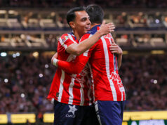 Chivas neprejavujú žiadne zľutovanie a mlátia Puebla! Download app from appStore