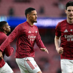 Chris Sutton spochybňuje formu Williama Salibu počas súboja s Arsenalom