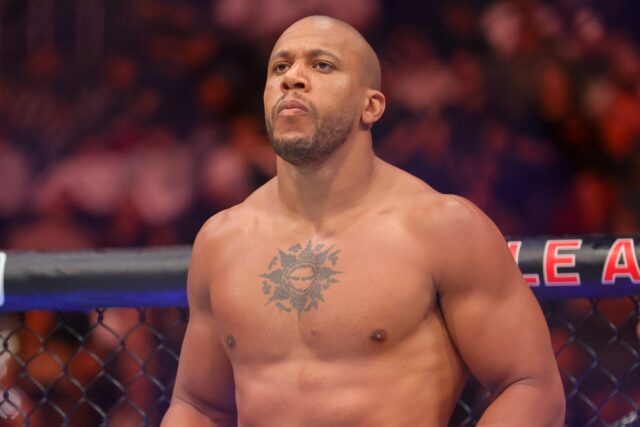 Ciryl Gane je bývalý dočasný šampión UFC v ťažkej váhe (Getty)