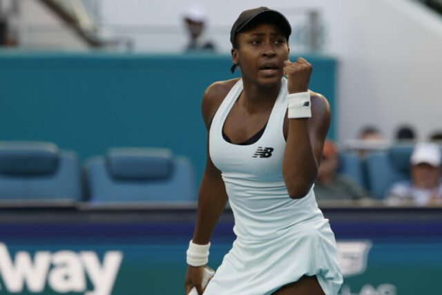 Coco Gauff potrebuje do Madridu vrátiť bejzbalovú čiapku
