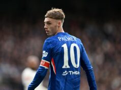 Cole Palmer poslal správu Royovi Keaneovi po tom, čo bol naštvaný pred súbojom Chelsea s Port Vale Hviezda Chelsea Cole Palmer vzdala veselú poctu Royovi Keaneovi