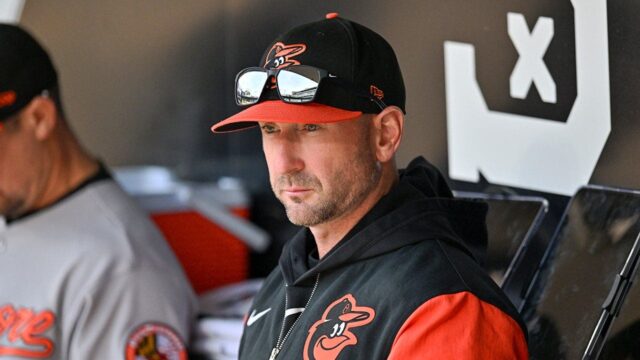 Craig Albernaz z Orioles, aby jedol detskú výživu 6 týždňov po tom, čo bol faulovaný
