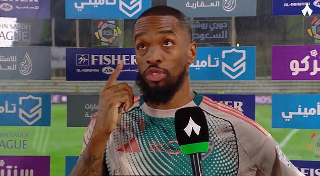 Cristiano Ronaldo v centre saudskoarabskej ligy CHEATING tvrdí, že Ivan Ivan Toney spochybnil integritu funkcie v Saudskej Pro League po tom, čo jeho strana Al-Ahli videla, že rozhodca zamietol penaltové odvolania pri remíze 1:1 proti Al-Fayha.