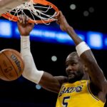 Deandre Ayton vie, že Lakers ho potrebujú, aby bol v play-off najlepší