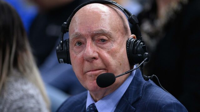 Dick Vitale diagnostikovaný s melanómom po piatykrát, začína imunoterapiu
