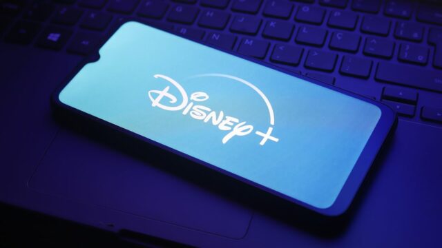 Logo Disney Plus (Disney +).