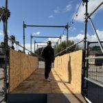 Do opravy škôd spôsobených požiarom v Encino Franklin Fields sú ešte mesiace