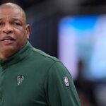 Doc Rivers odchádza z pozície hlavného trénera Milwaukee Bucks po jednej sezóne, uvádza ESPN