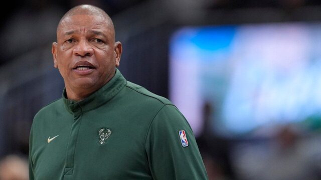 Doc Rivers odchádza z pozície hlavného trénera Milwaukee Bucks po jednej sezóne, uvádza ESPN
