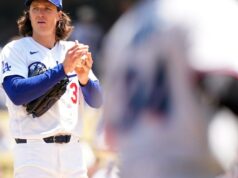 Dodgers nemôžu produkovať dostatok útoku ešte raz, klesnúť ako druhý v rade Dodgers nemôžu produkovať dostatok útoku ešte raz, klesnúť ako druhý v rade