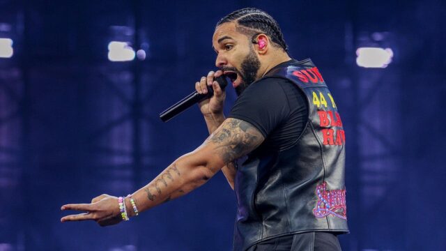 Drake má na sebe bundu Packers v možnom údere na Caleba Williamsa od Bears
