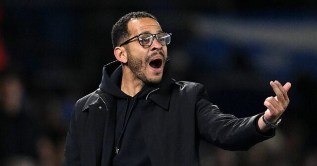 Dvaja členovia predstavenstva Chelsea boli odvolaní, pretože pochybnosti o Liamovi Roseniorovi narastali | Futbal | Šport
