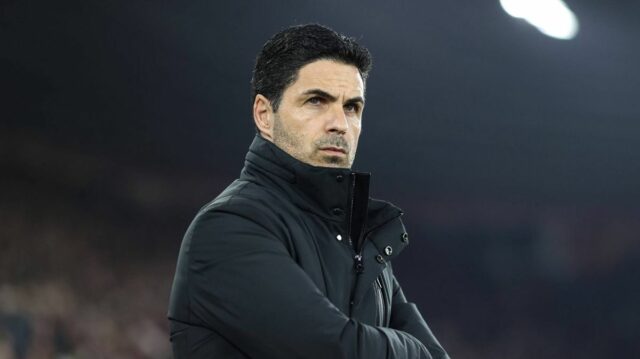 Dvom hviezdam Arsenalu hrozí zákaz Ligy majstrov pred zápasom Sportingu Martin Zubimendi sa musí vyhnúť žltej karte proti Sportingu Lisabon, ak sa chce vyhnúť suspendácii