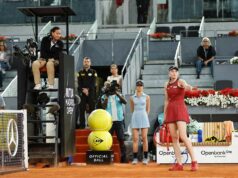 Elena Rybakina ukazuje vzácne emócie, keď konfrontuje rozhodcu kvôli kontroverznému elektronickému telefonátu v Madride Download app from appStore