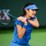 Emma Raducanu sa odhlásila z ďalšieho turnaja, pretože sa snaží zbaviť sa následkov vírusu, ktorý dostala vo februári