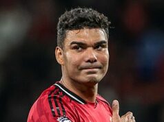 Emocionálny Casemiro si po výhre Man United nad Brentfordom utiera slzy – stredopoliar odhaľuje, čo bolo „dosť silné“, aby ho rozplakalo Casemiro otvoril otázku, prečo plakal pri poslednom víťazstve Manchestru United na plný úväzok